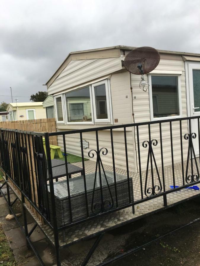 4 Bedroom Caravan Ingoldmells Skegness Екстер'єр фото