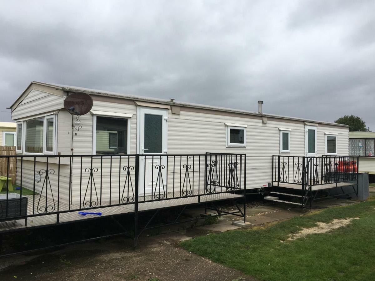 4 Bedroom Caravan Ingoldmells Skegness Екстер'єр фото